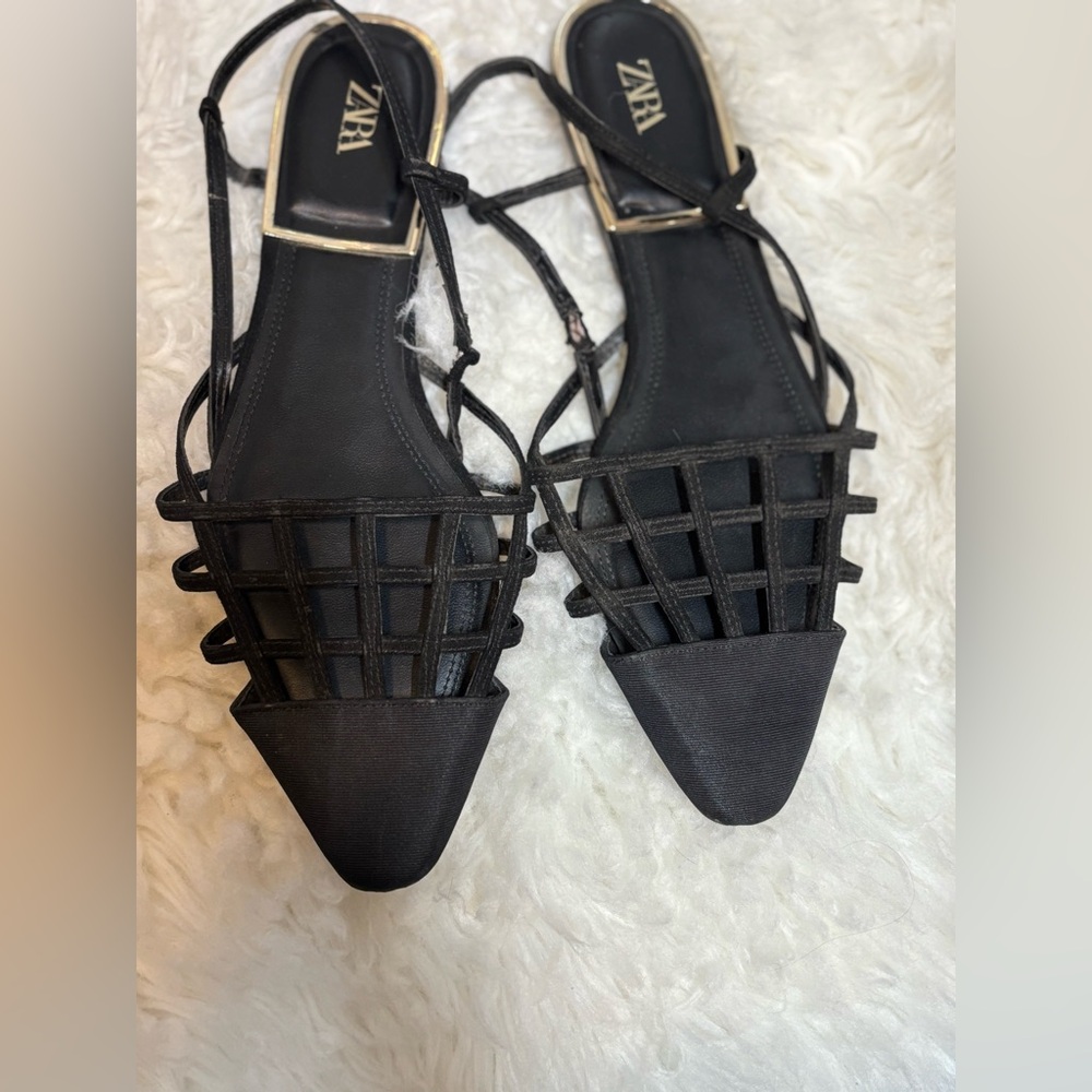 Zara Black Strappy Flats